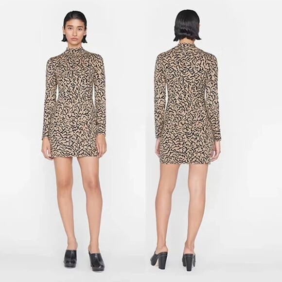 Frame Mock Neck Jacquard Animal‎ Print Mini Sweater Dress Maximalist Mobwife Med - Picture 13 of 13